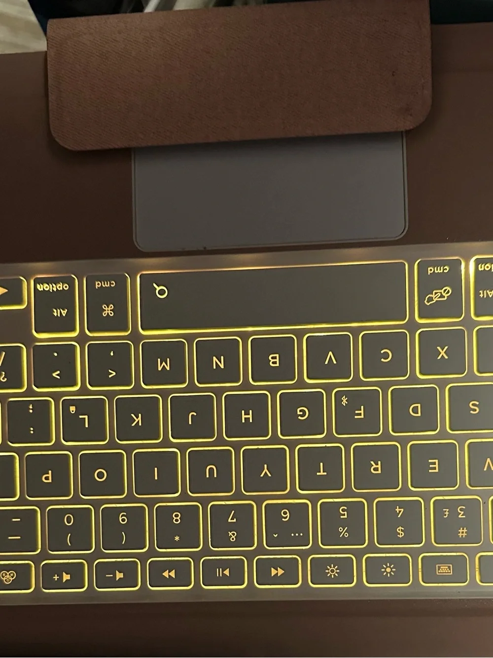 Rose Gold Tablet Keyboard Case with White Bluetooth Keyboard and Trackpad